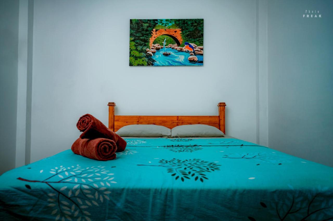 Hotel Athina & Restaurant Chilaw Eksteriør bilde