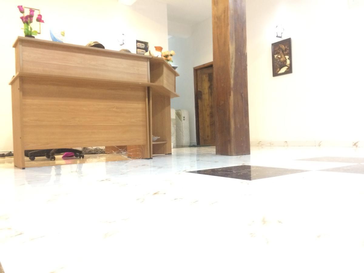 Hotel Athina & Restaurant Chilaw Eksteriør bilde